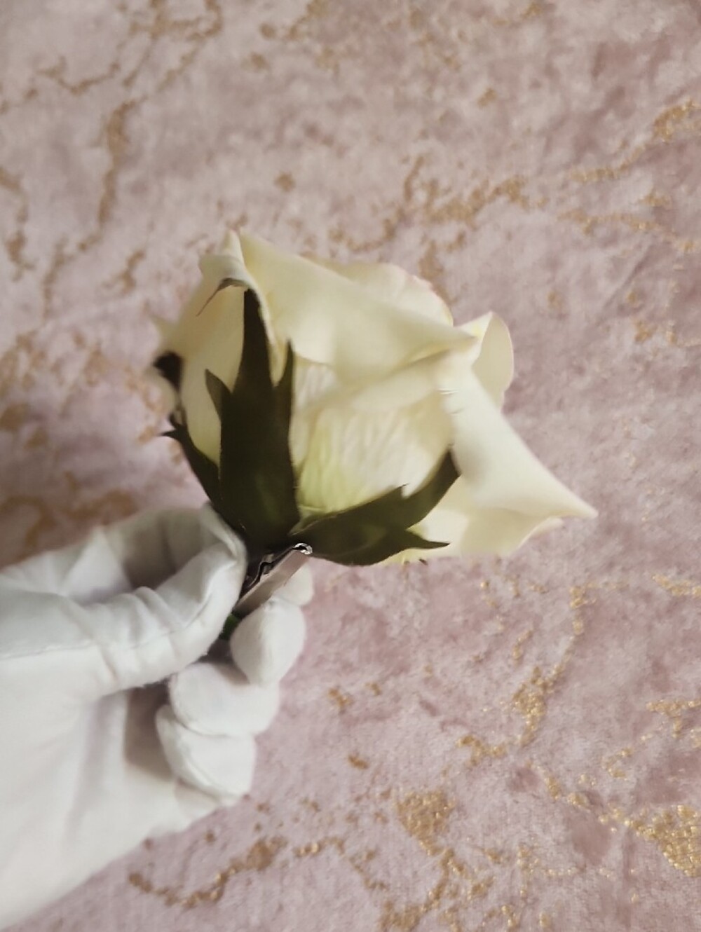HAIR CLIP | Ivory Artificial Rose Hair Clip - Picture 9 of 15